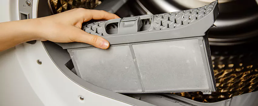 Signs Of A Clogged Dryer Lint Trap in Benbrook, Texas
